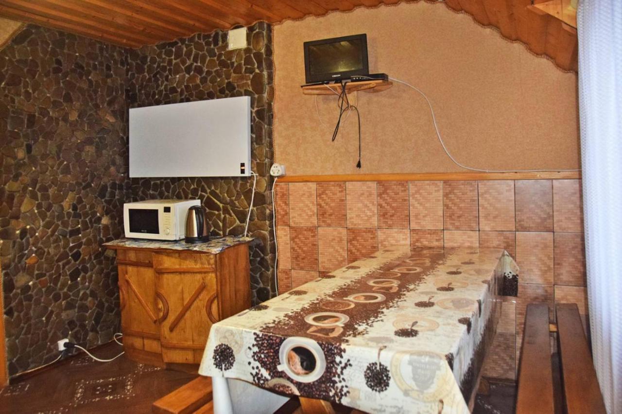 Hotel Гірська Вершина Slavske Esterno foto
